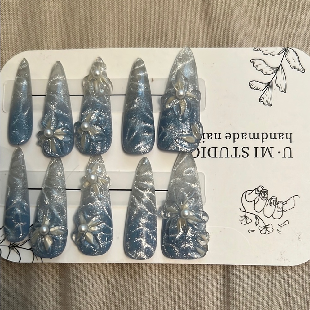 Blue and Silver Press-On Nails with Pearl Accents